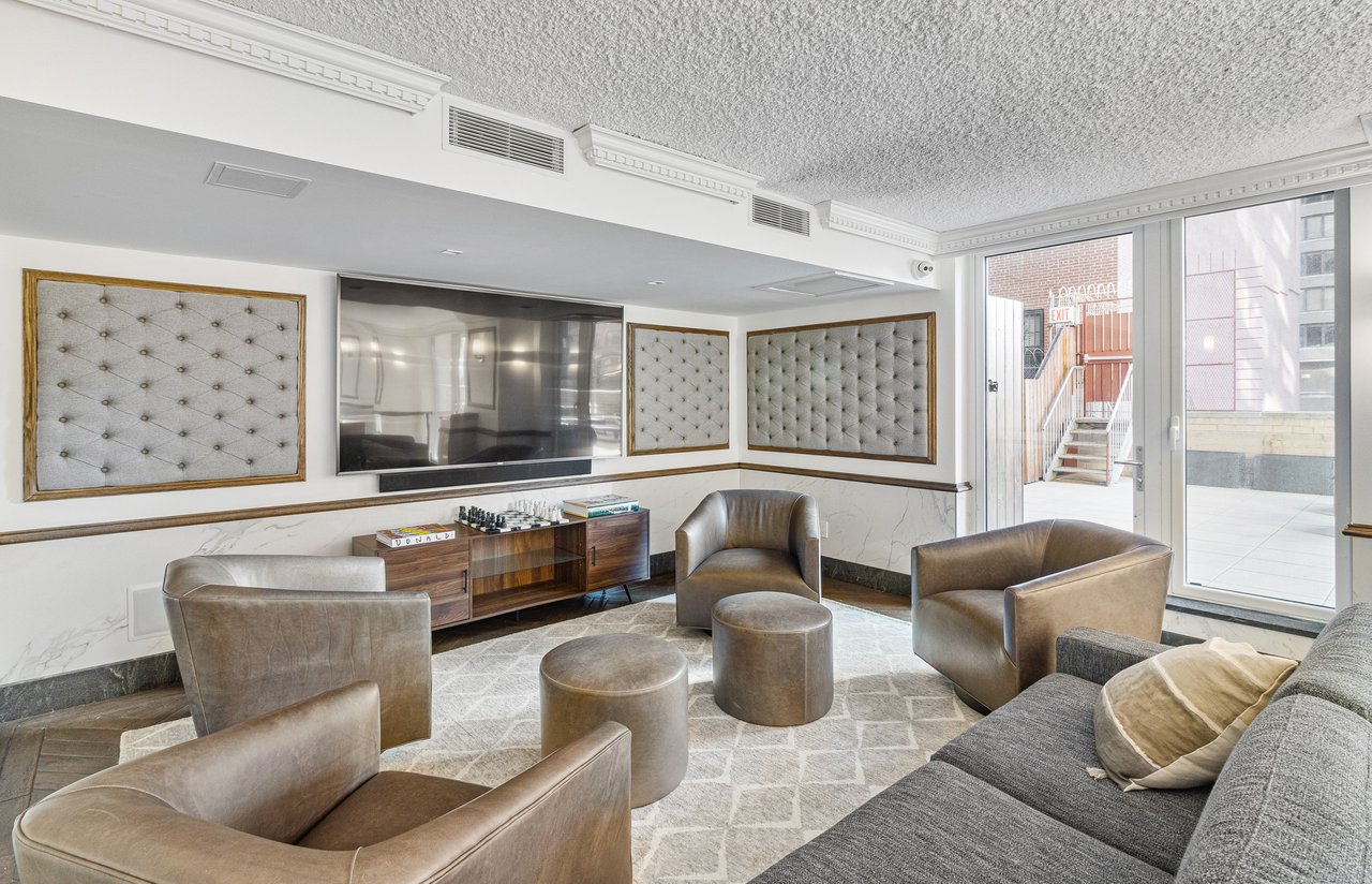 330 East 39th Street