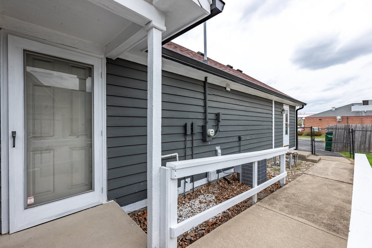 Why 8149 Castleton Is a Rare Turnkey Office and Medical Opportunity in Northeast Indianapolis