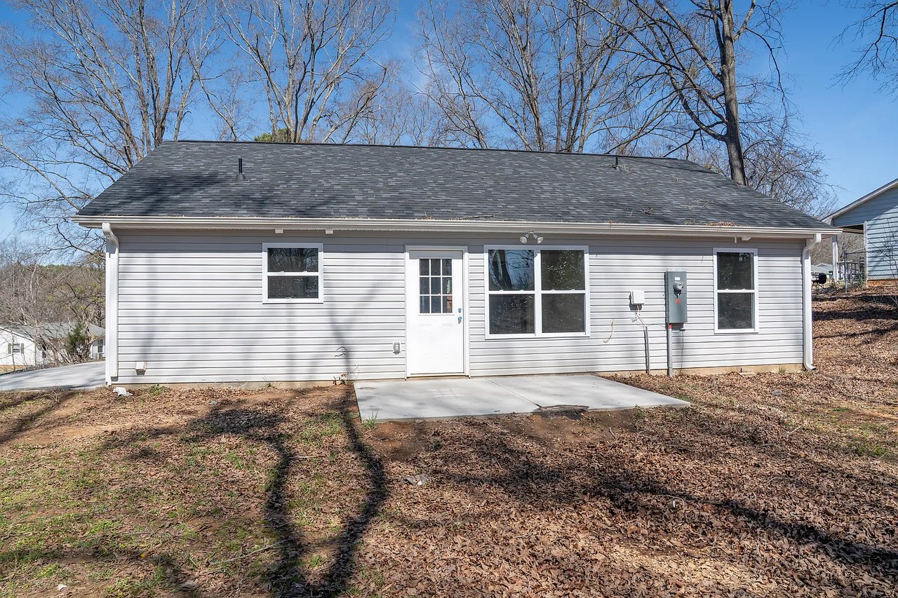 100 Winterhaven Rd #100