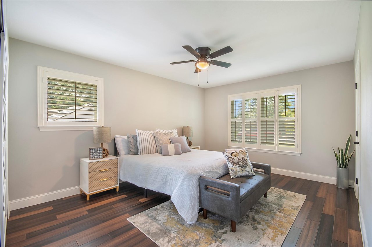 3707 Alta Vista Lane