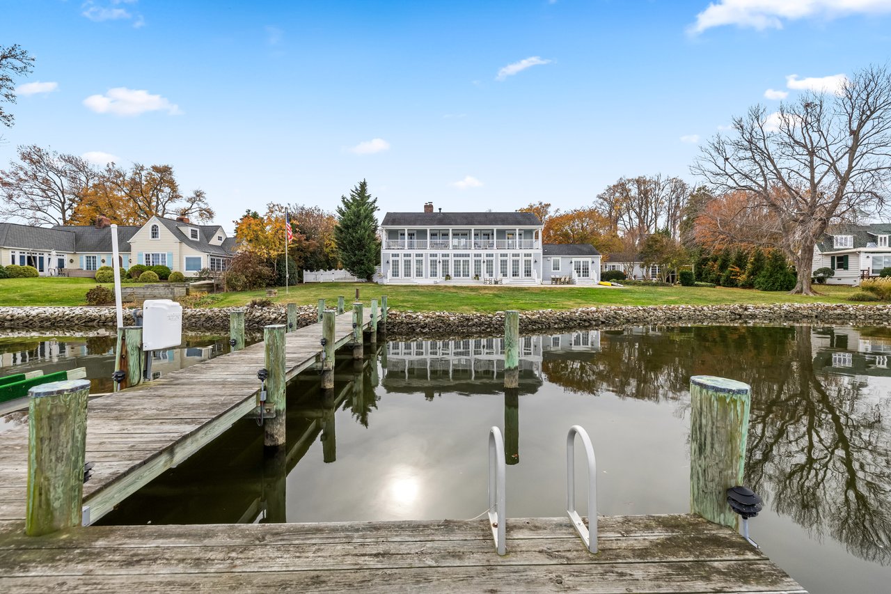 Hot Property: $4.6M Gibson Island home is a marine lover's paradise!