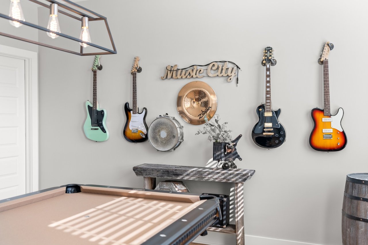 6117 California Ave #B