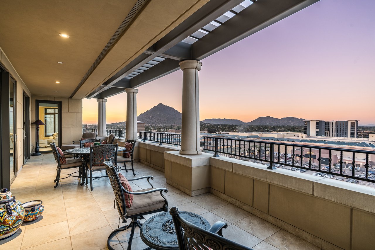 7181 E Camelback Road 1202