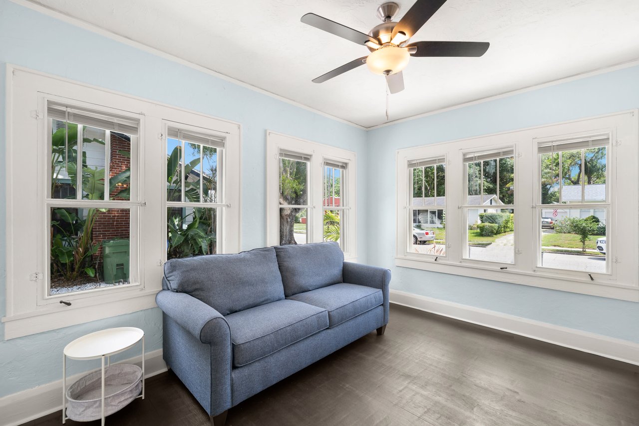 2340 6TH AVE W