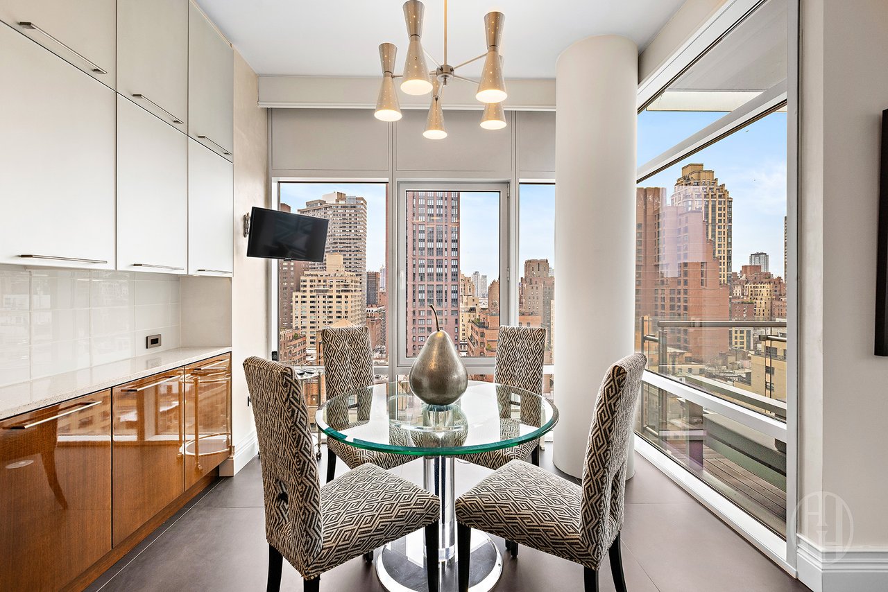 310 East 53rd Street #16C