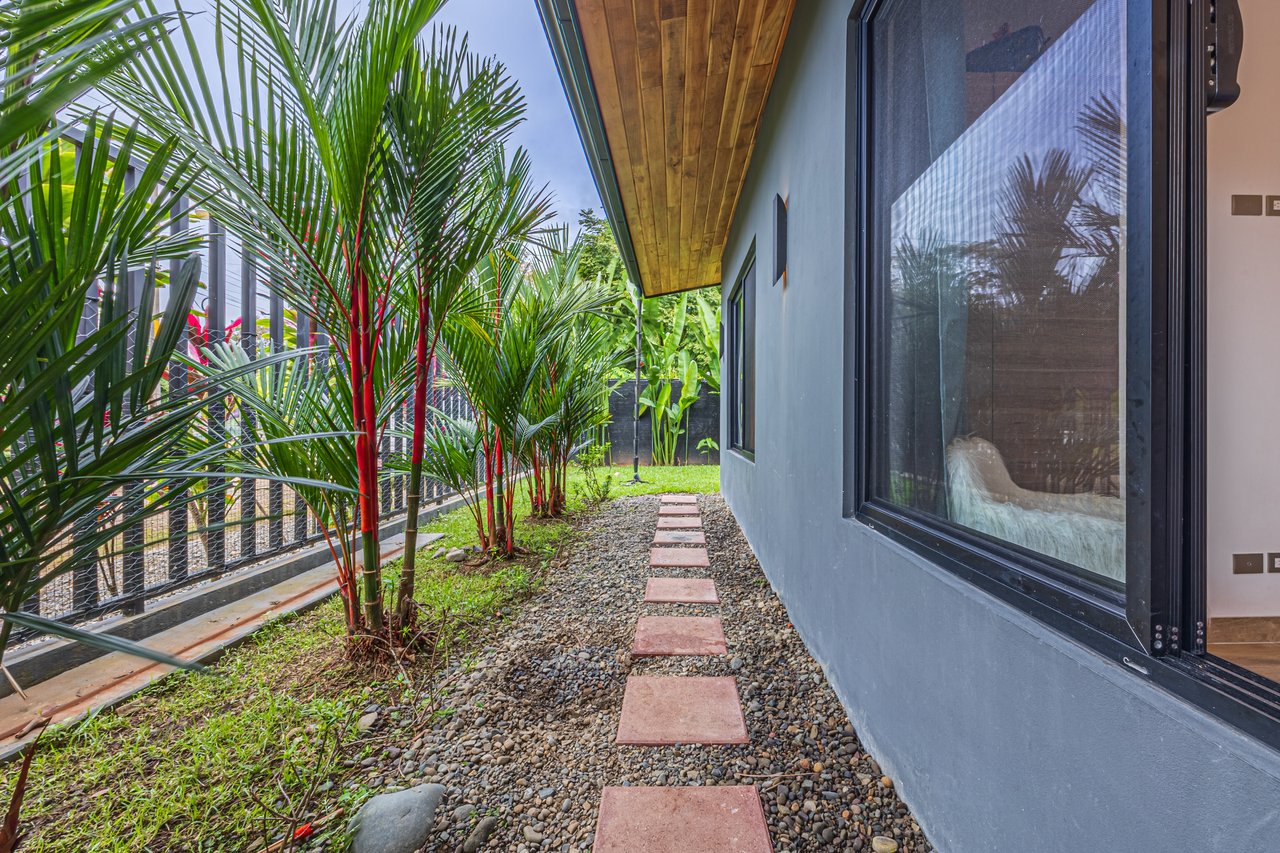 Best Location In Uvita, 3 bedroom - 2.5 bathroom Villa