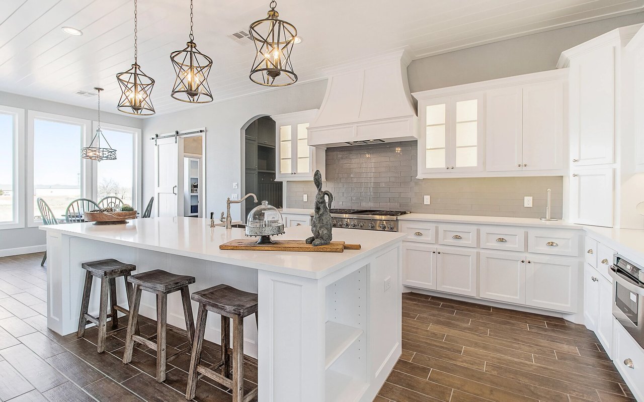 Happy New Year, Happy House Hunting!