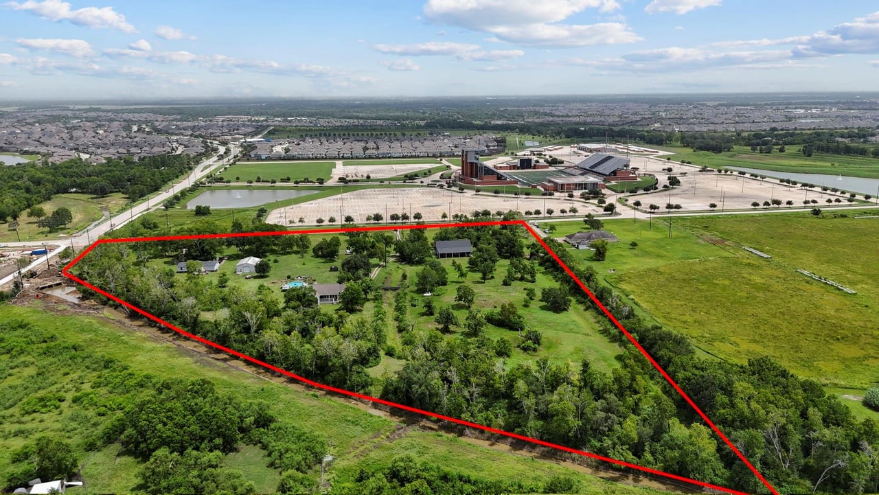 Rosharon Development Opportunity | Up to 19+ Acres