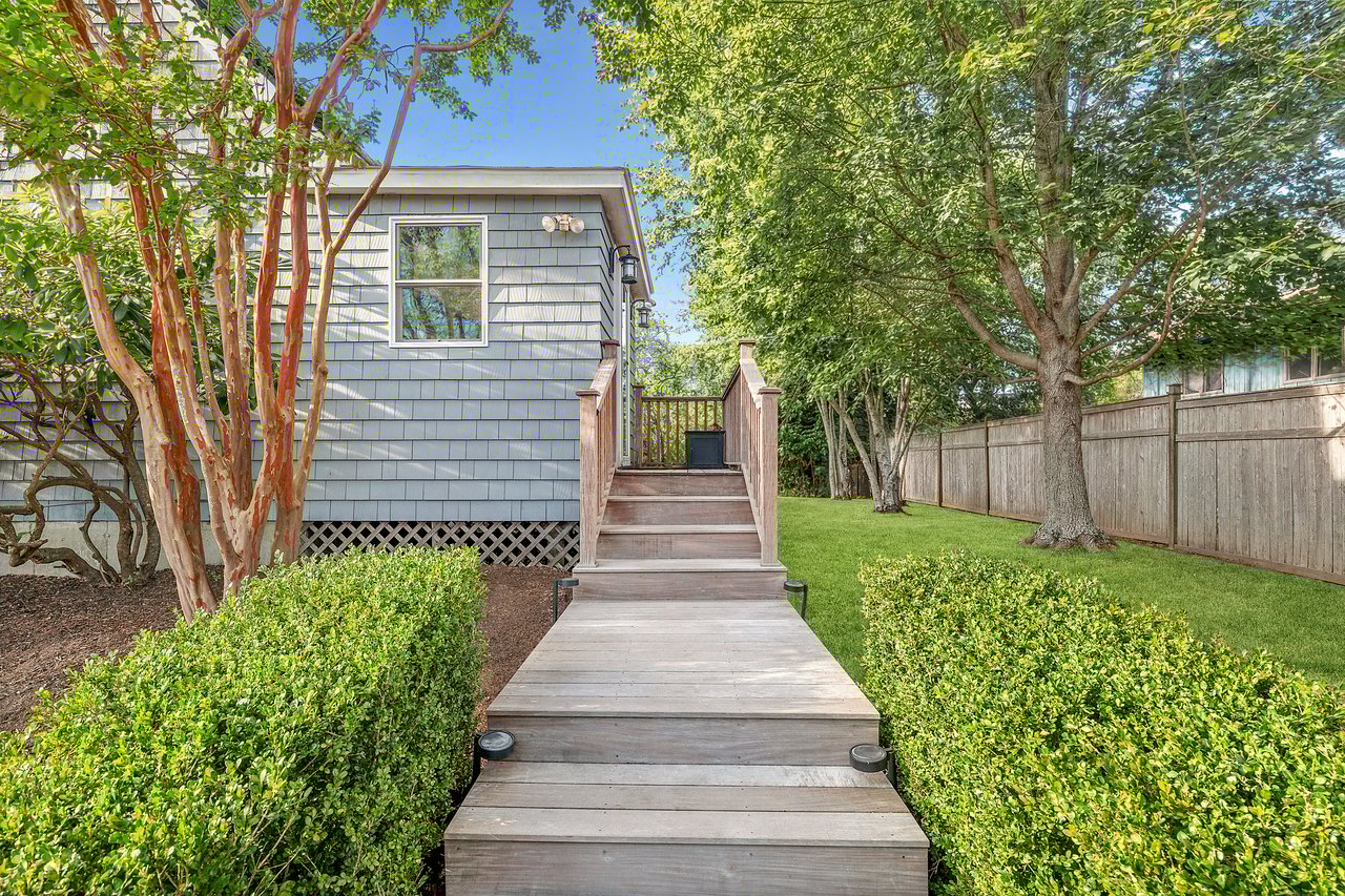 144 Greenwich Street