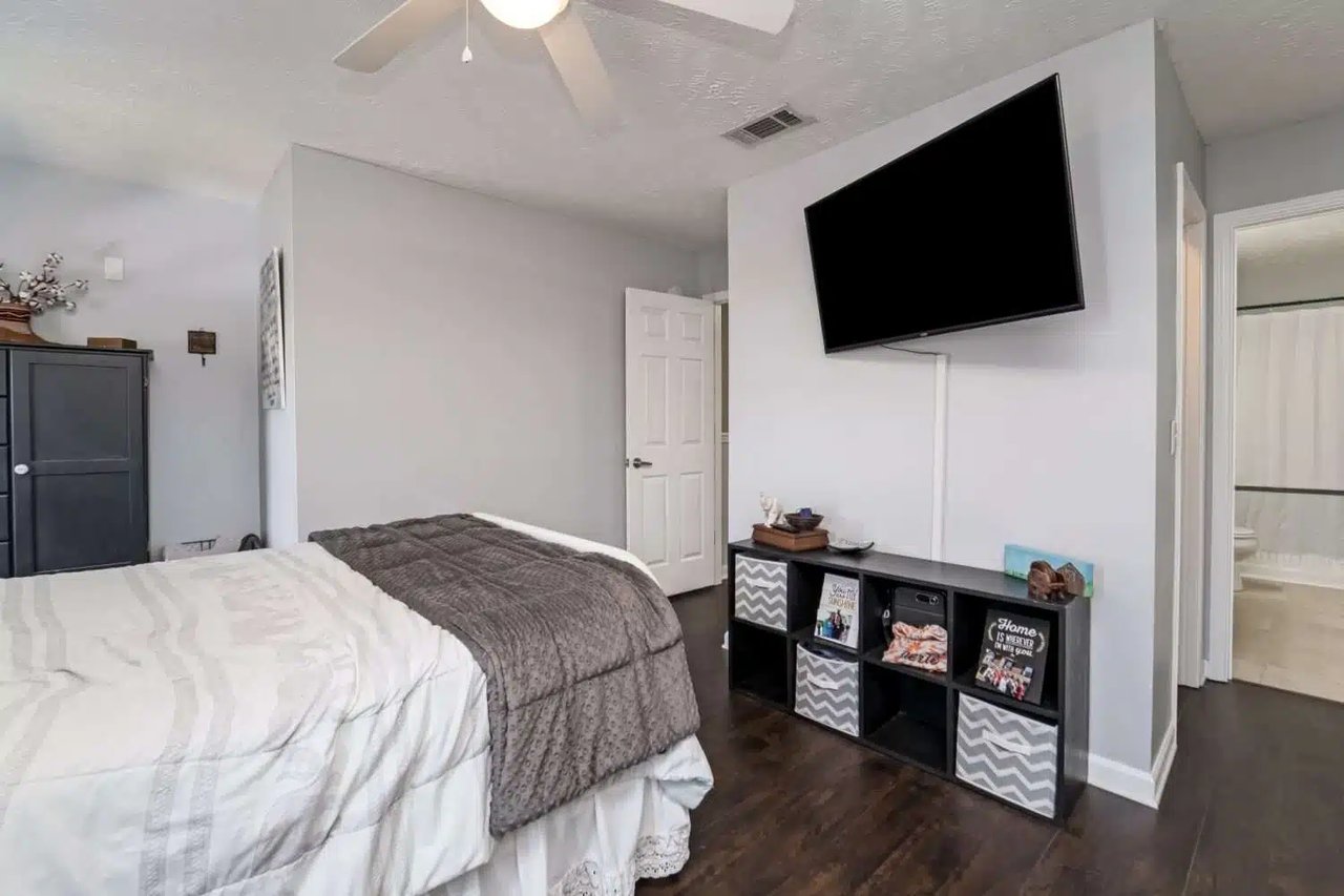 Sold! Gorgeous Renovated Smyrna Townhome