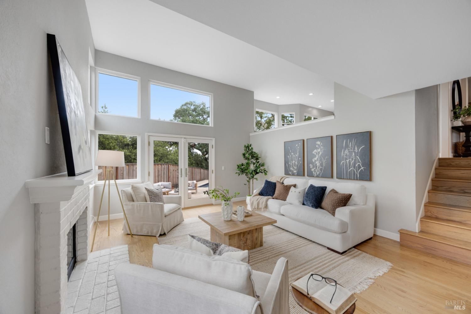 3 Woodgate Place, Novato * Represented Buyers * Sold for 3.1% Below Asking Price
