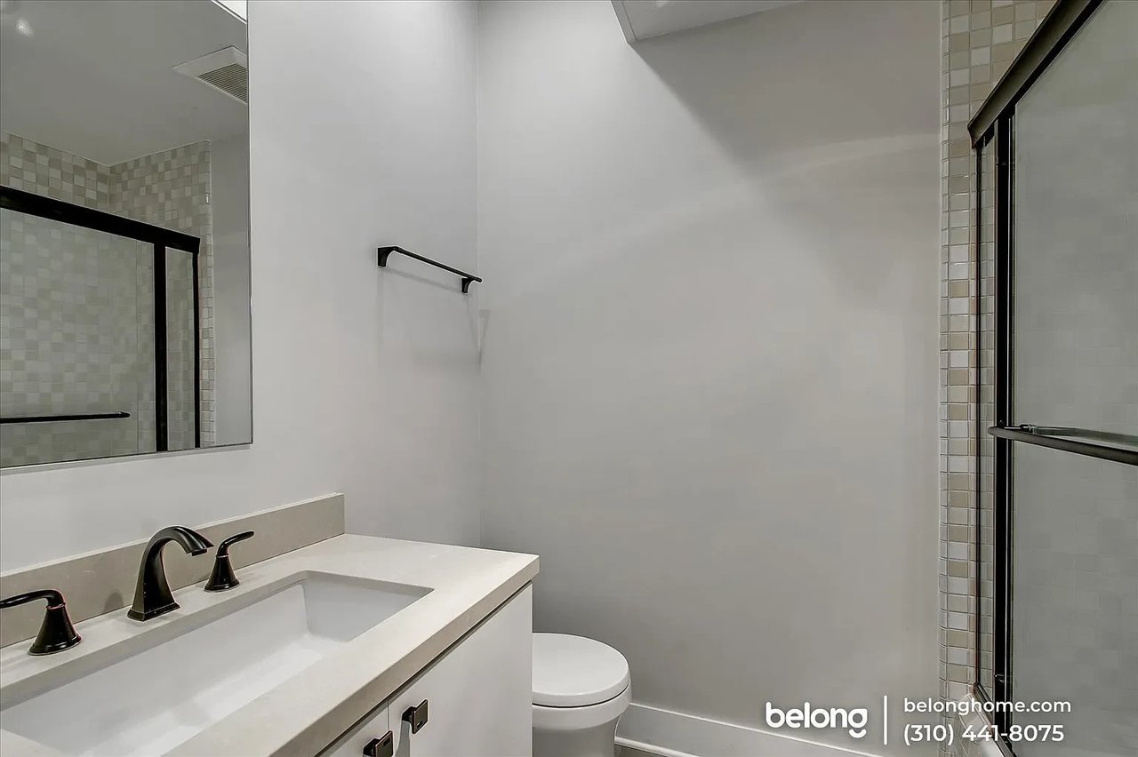 11755 Montana Ave APT 106