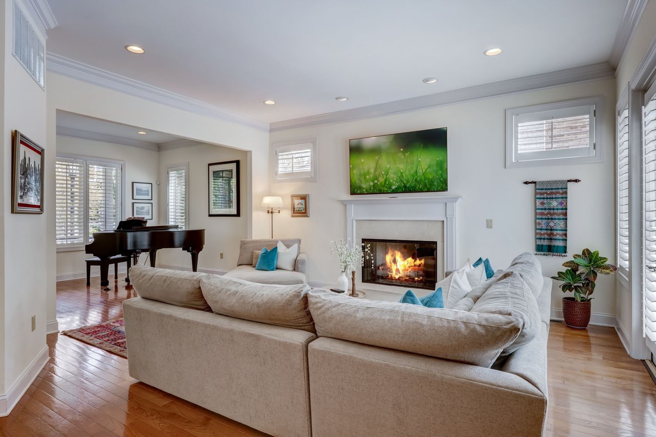 1 Christopher Ct.