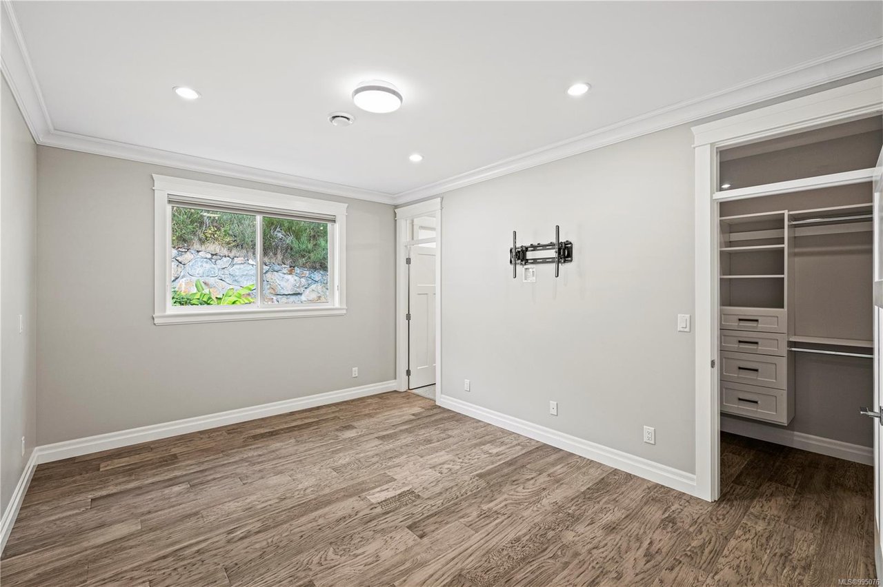 1210 Flint Ave, Langford