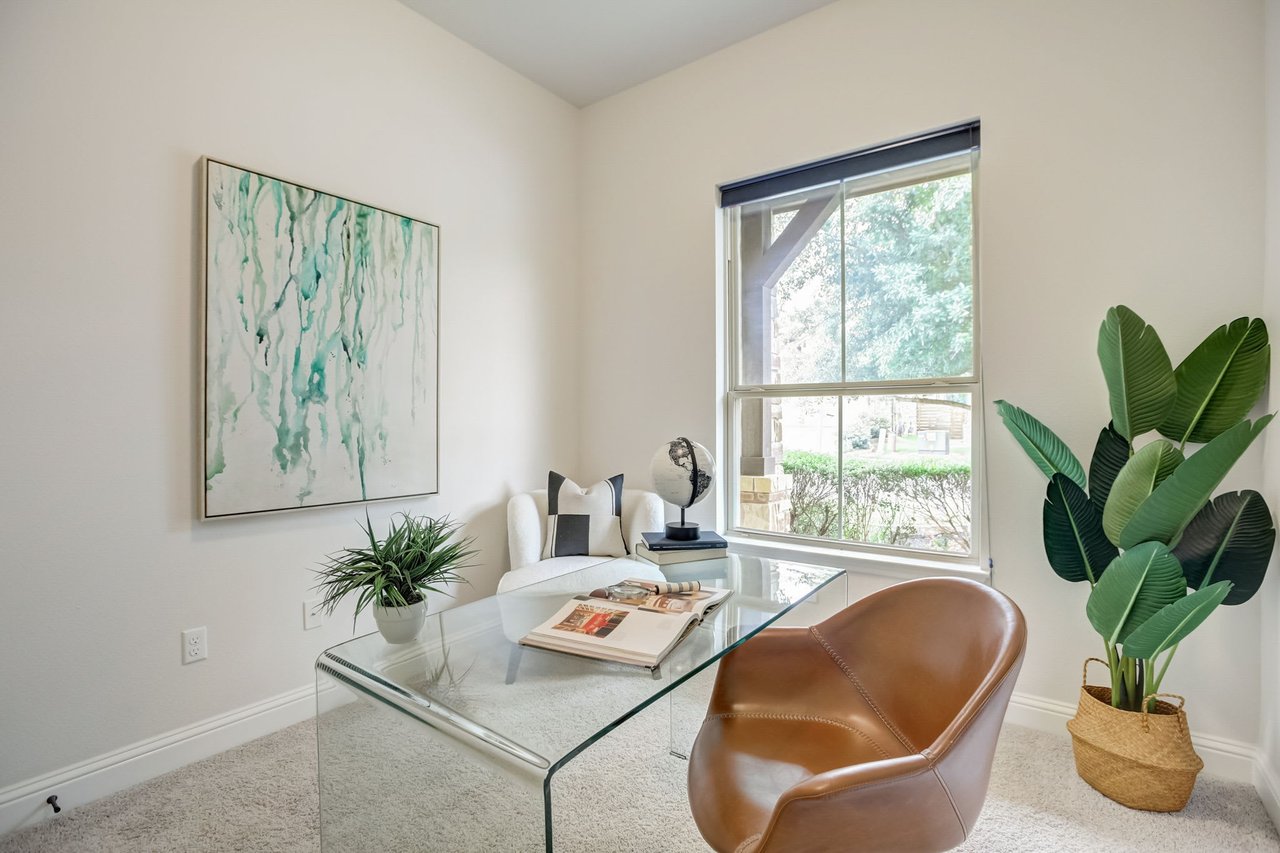 Spacious 4-Bedroom Home in The Preserve at Four Points – A+ School District, Open Floorplan, Luxurious Primary Suite, Covered Patio, and More!