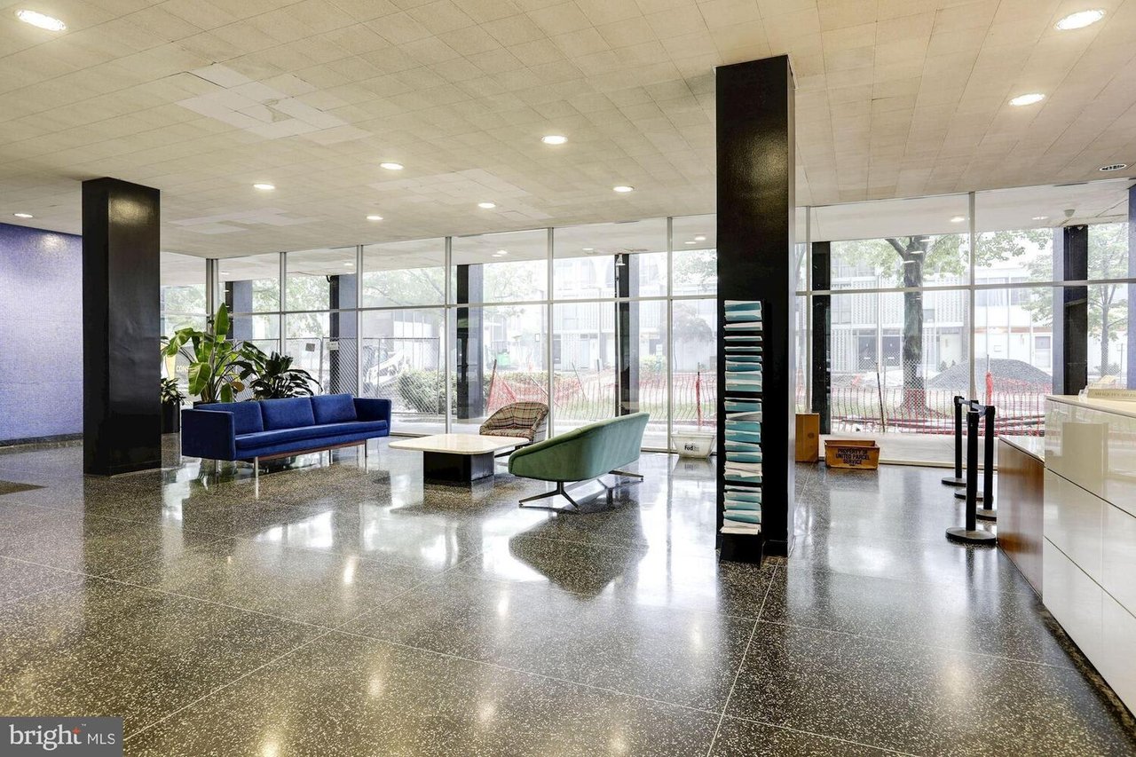 1301 Delaware Ave SW #N714