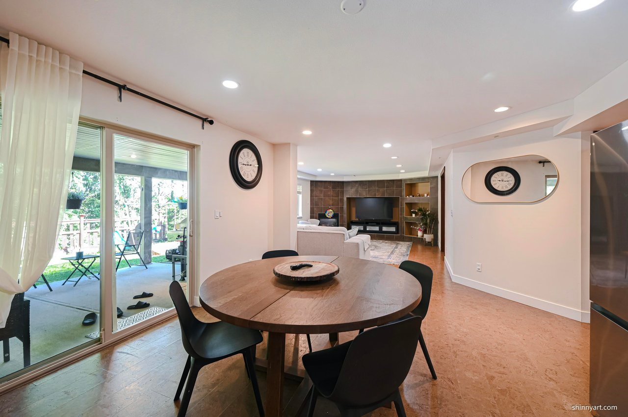 148 Maple Dr
