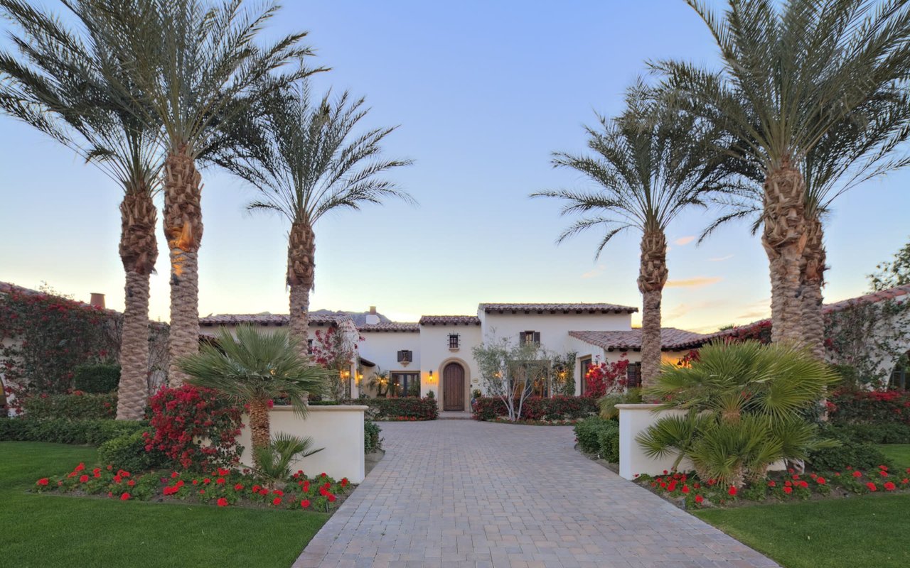 Give Your Curb Appeal a Boost Before You Sell [Infographic]