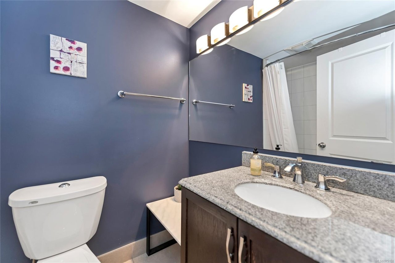 304-2515 Dowler Pl
