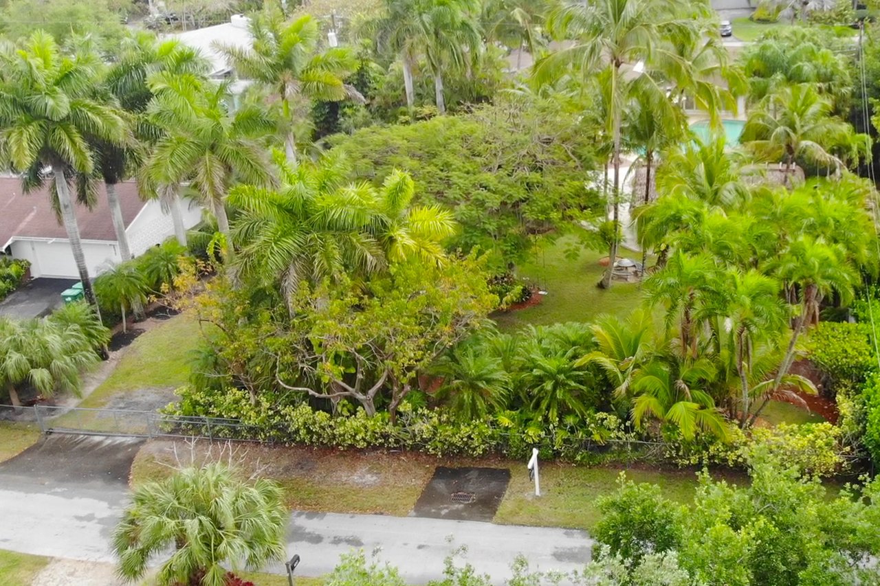 Buildable Lot on Quiet Court