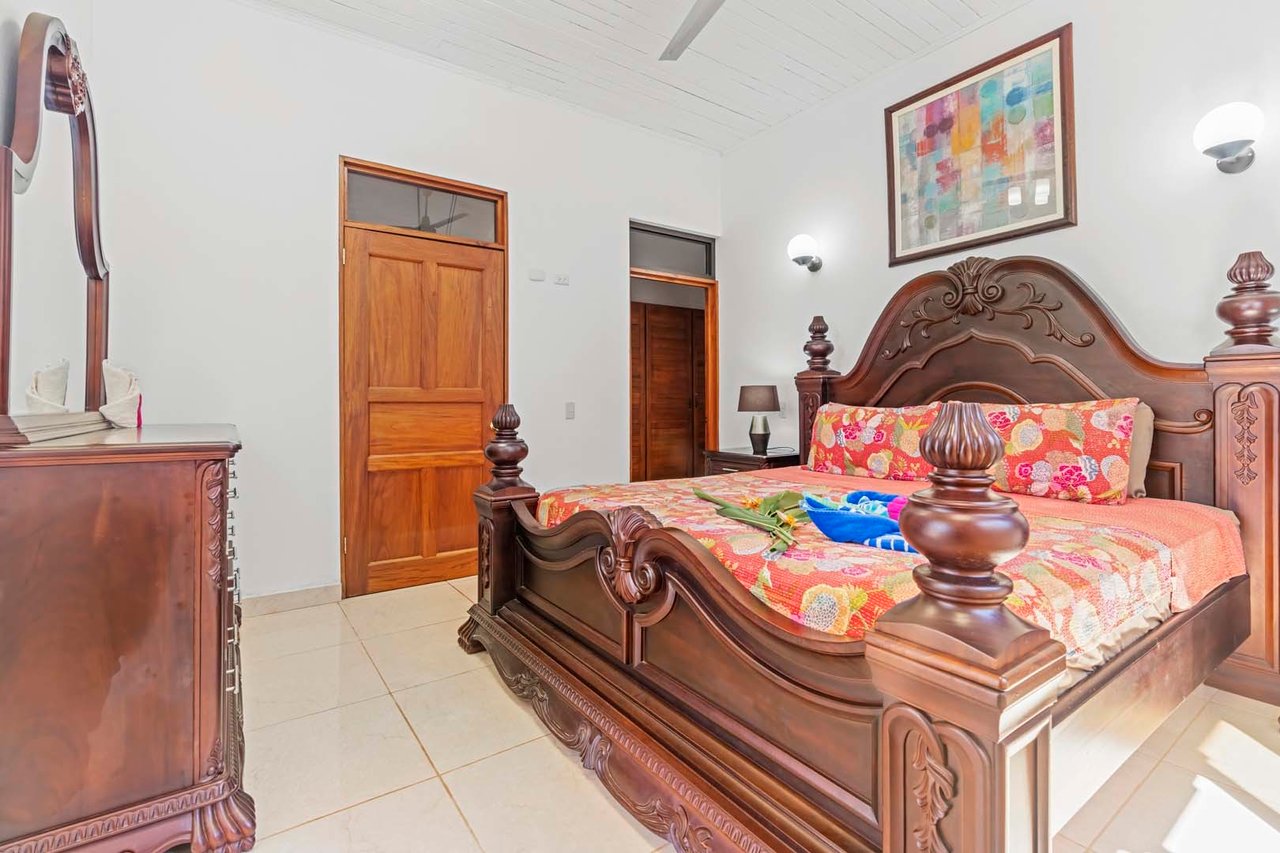 Multi Unit Apartment Complex, Tamarindo, Guanacaste
