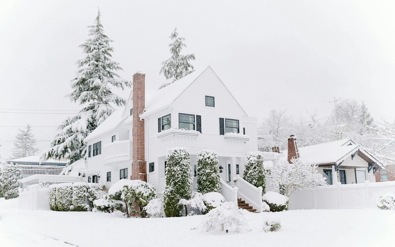 10 Ways to Winterize Your Home!