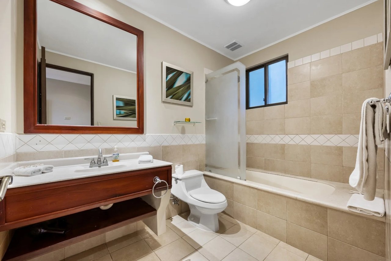 Ground Floor Golf Condo, Conchal, Guanacaste