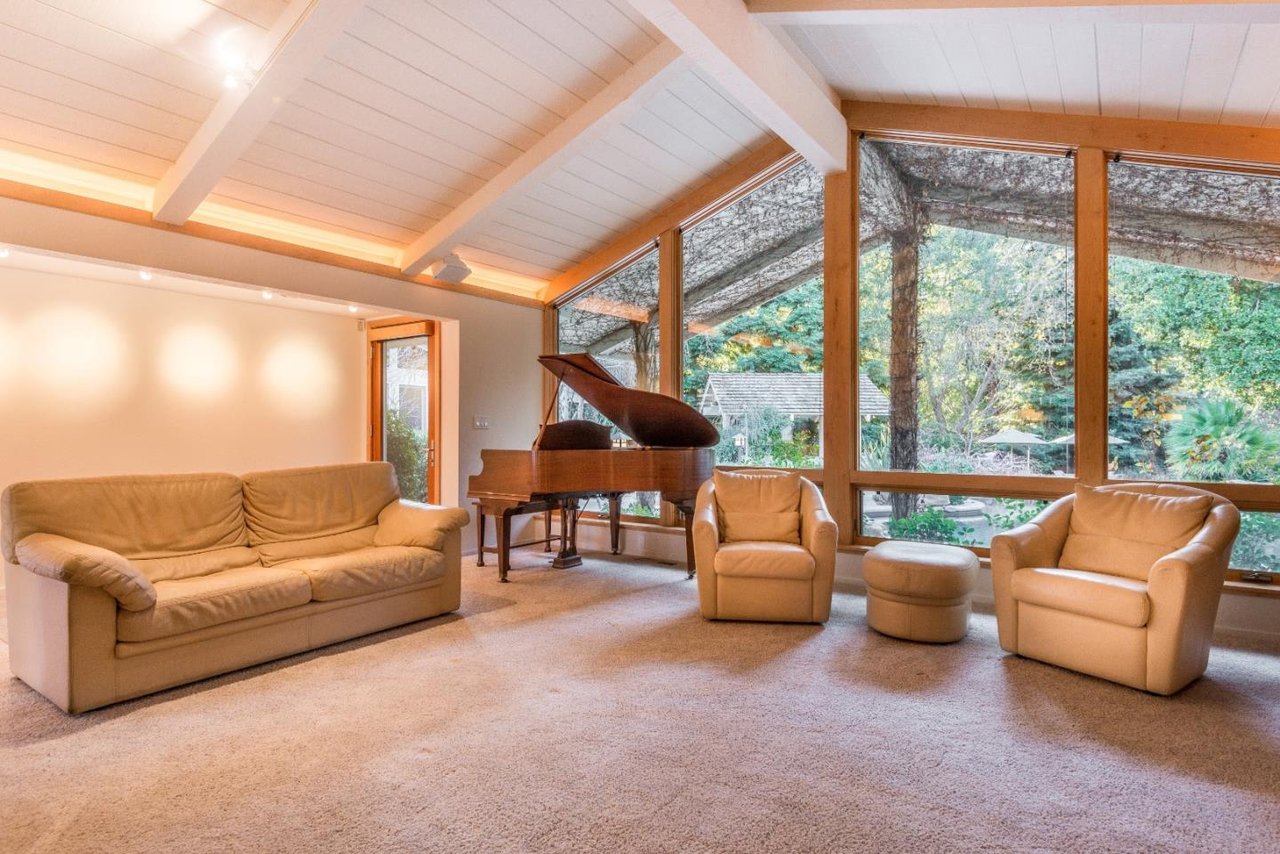 11525 Old Ranch Lane