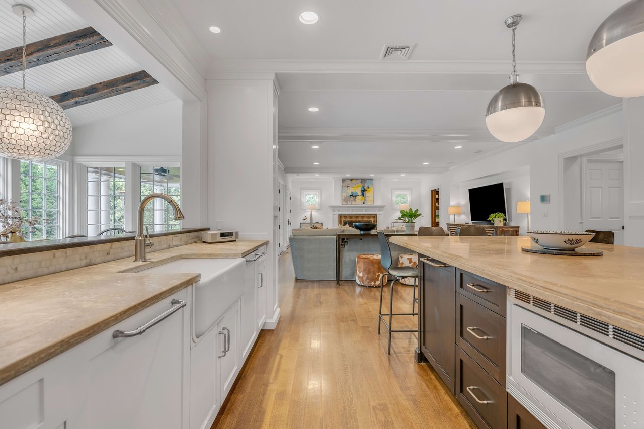 20 Van Beuren Road, Morris Township