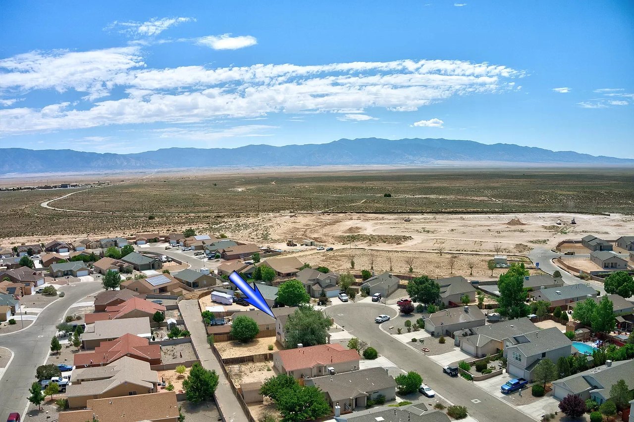 33 Violeta Place Los Lunas
