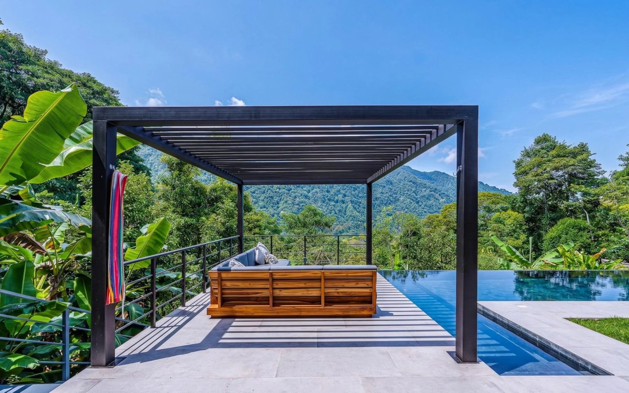 Off-Grid Regenerative Homestead, Perez Zeledon, San Jose