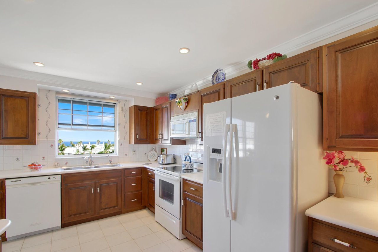 2150 S Ocean Blvd #7-J