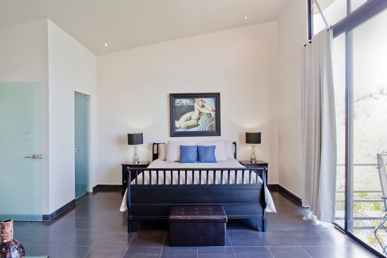 Contemporary View Home, Ciudad Colon, San Jose