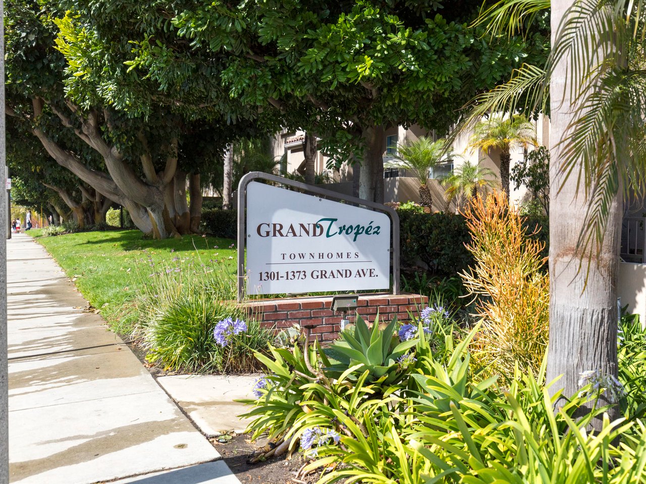 1345 E Grand Avenue Unit: D
