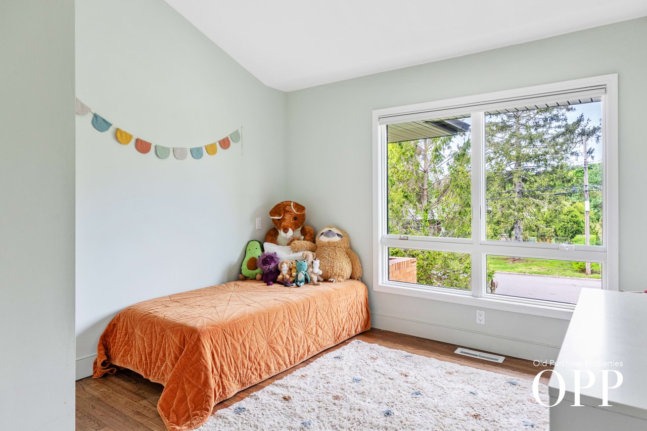 HIGHEST SALE ON HIGHVIEW BOULEVARD