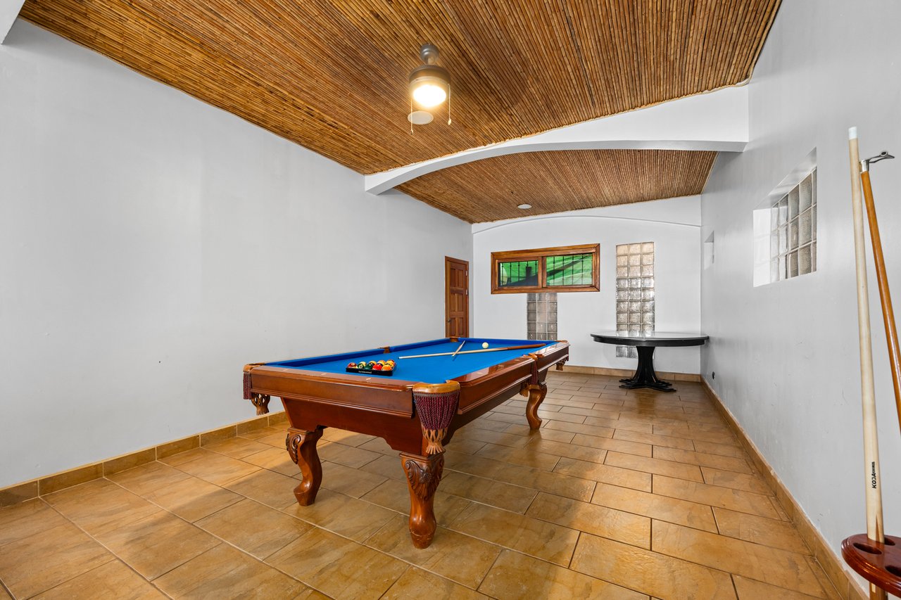 Titled Beachfront Luxury Estate, Flamingo, Guanacaste