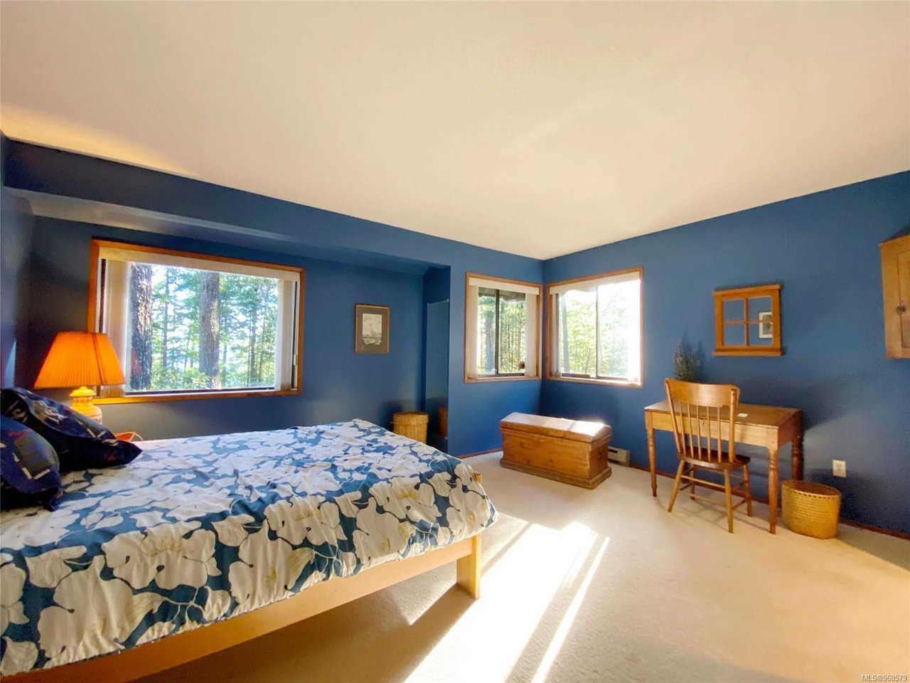 221 Wilkie Wy