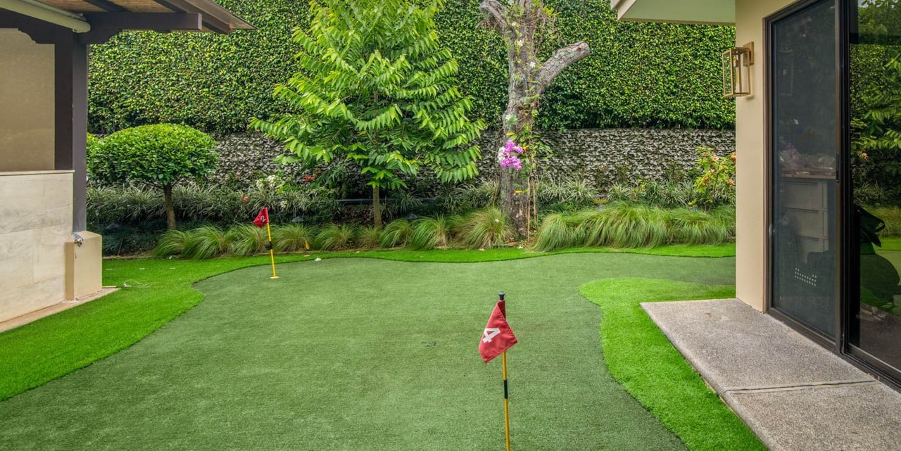 Renovated Pool Estate, Escazu, San Jose