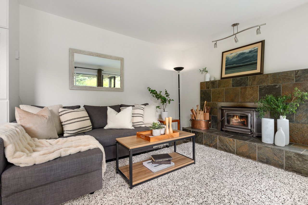 106-6850 Crabapple Drive, Whistler