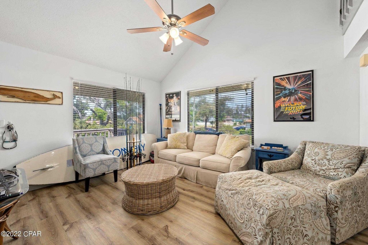 305 Wilson Ave #10