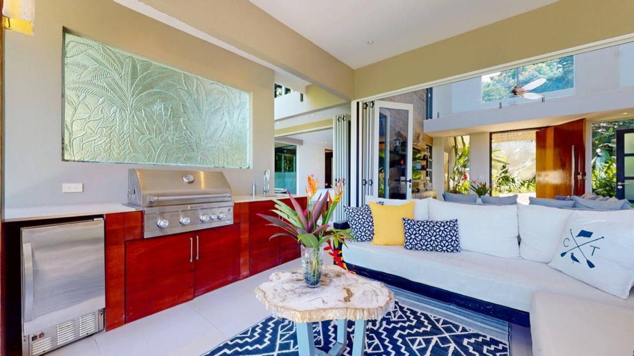 Balinese Style Oceanview Villa, Uvita, Puntarenas