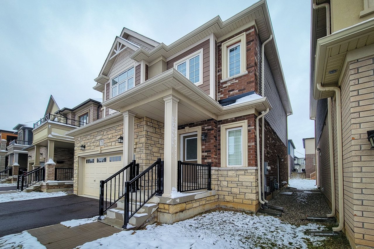 73 Flagg Ave