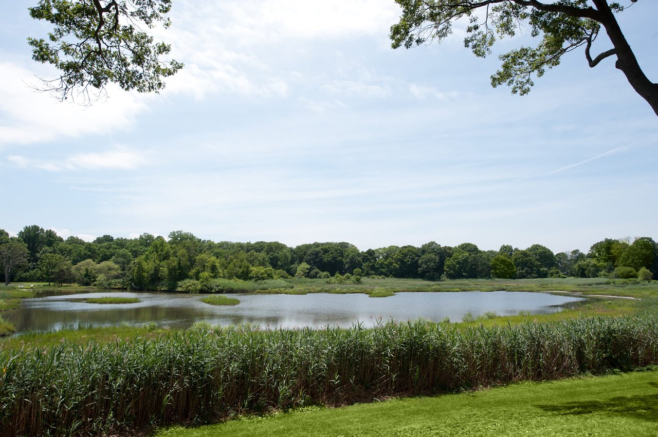 205 Centre Island Rd