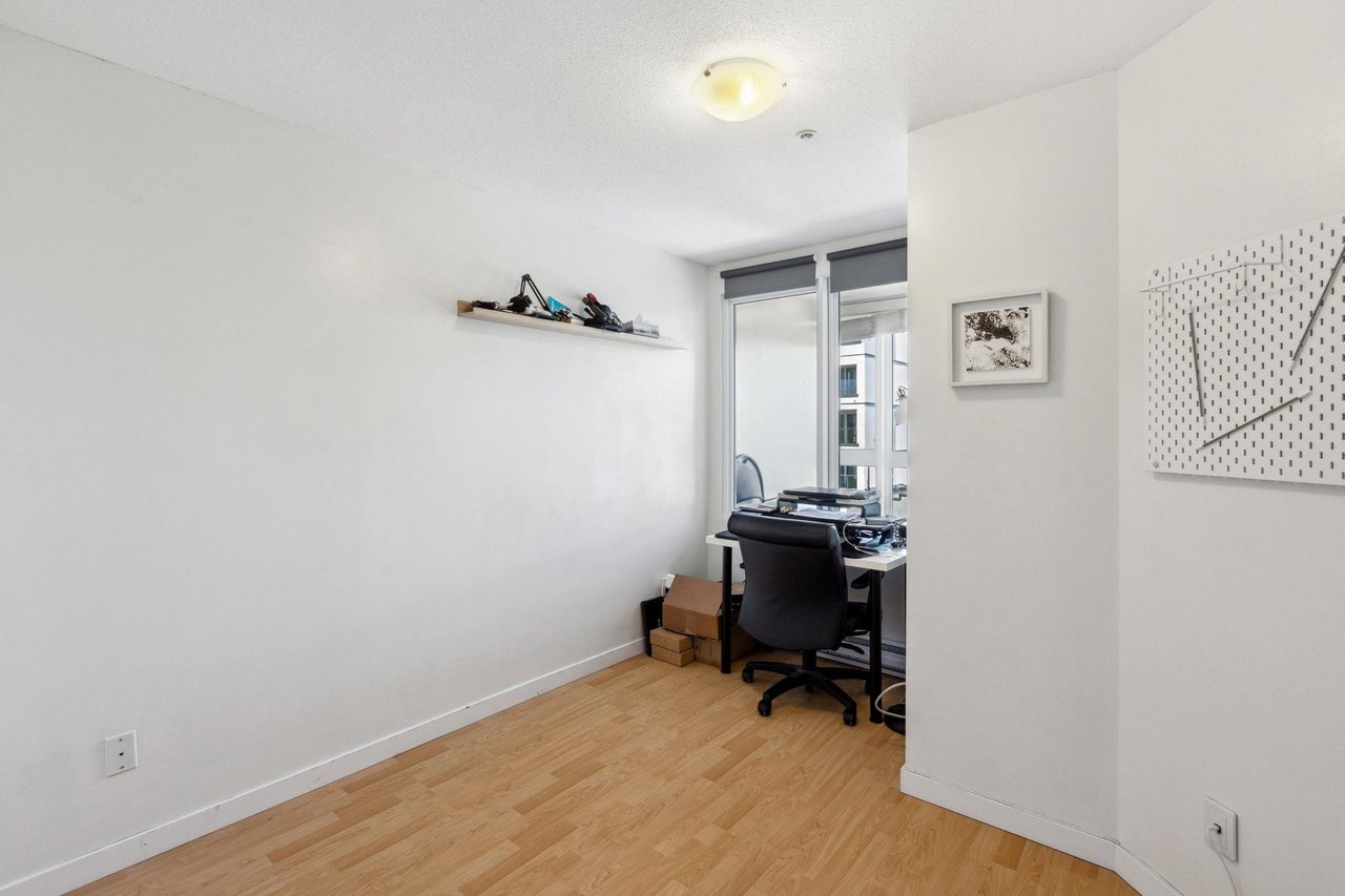 407-2636 E Hastings St