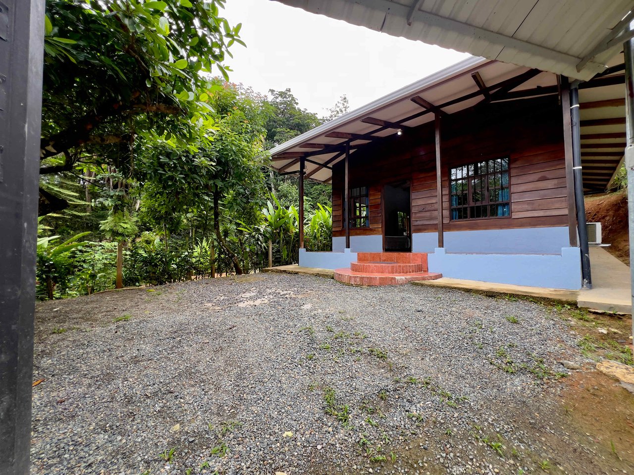 Affordable Wooden Cabañita, 2 bed, 1 bath. 