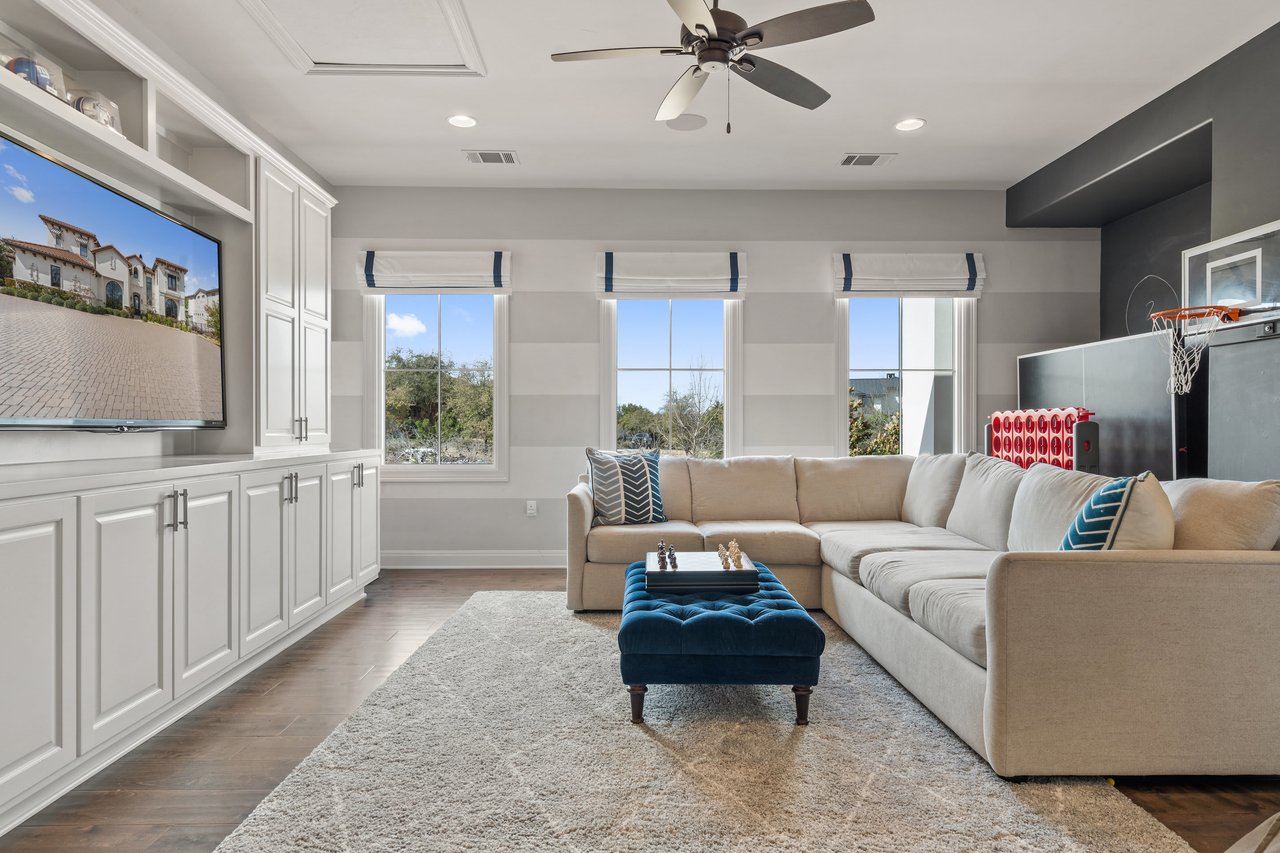 12917 Hacienda Ridge