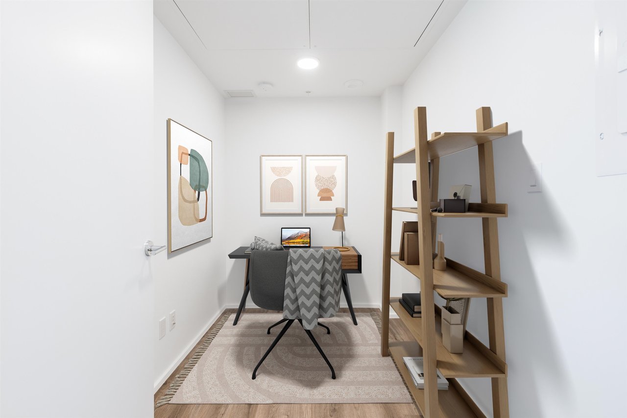 1210-3809 Evergreen Pl