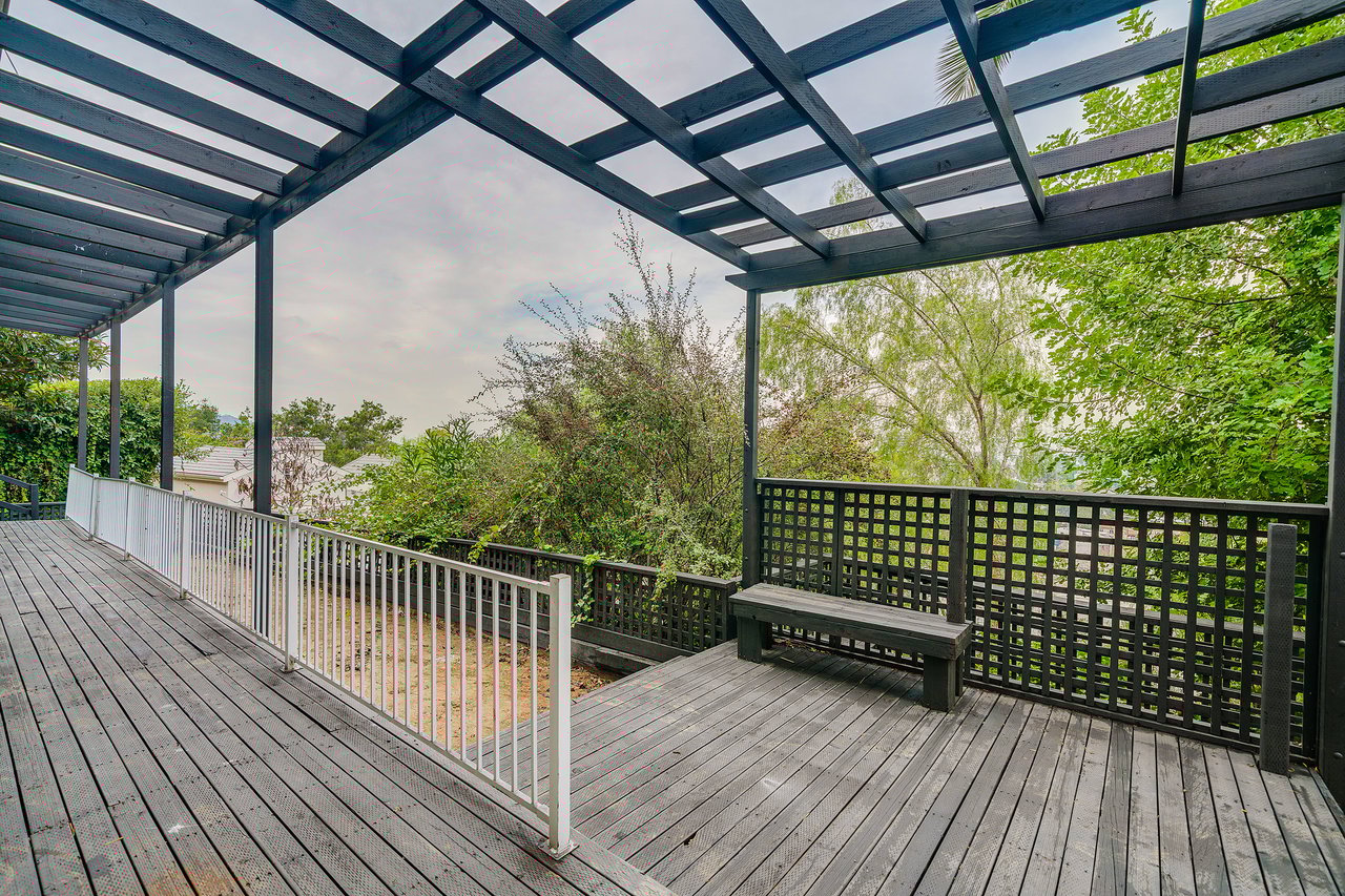 Mid Century with Potential in Lovely Lake Hollywood