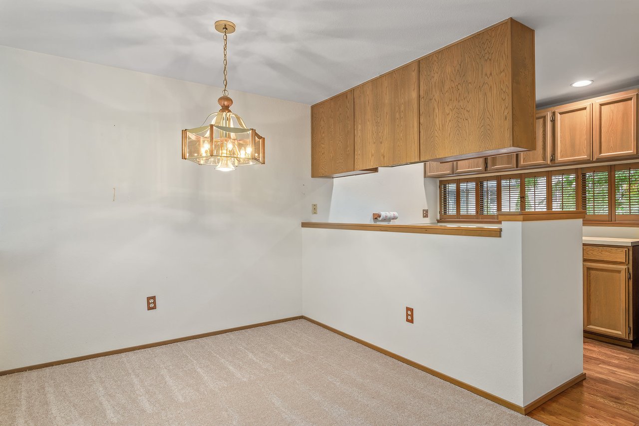 Experience effortless connectivity between the dining room and kitchen with a convenient passover, ensuring seamless dining and entertaining experiences for you and your guests.