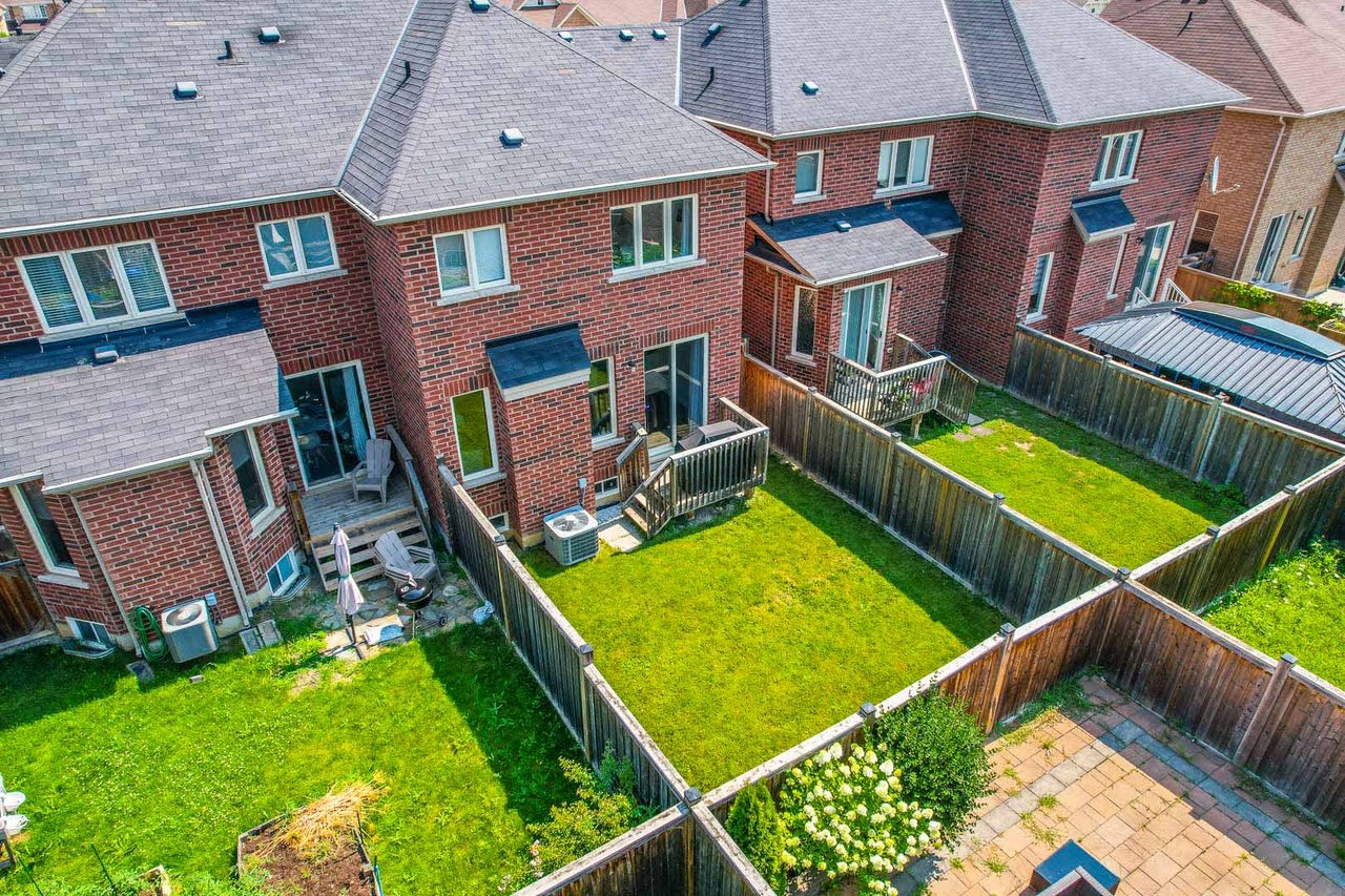 22 Merrickville Way